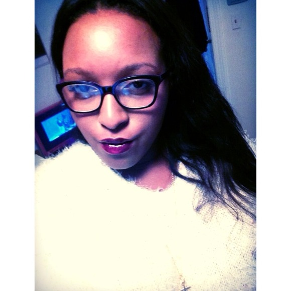 Meet Your Seller ✨ - Picture 2 of 2