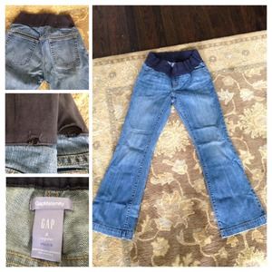 *REDUCED* GAP Maternity Jeans