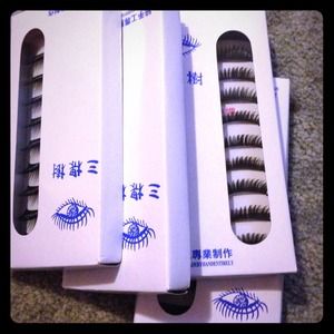 Bundle of 4 boxes of False lashes for @hmg890