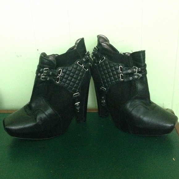 Sam Edelman Zoe Boot