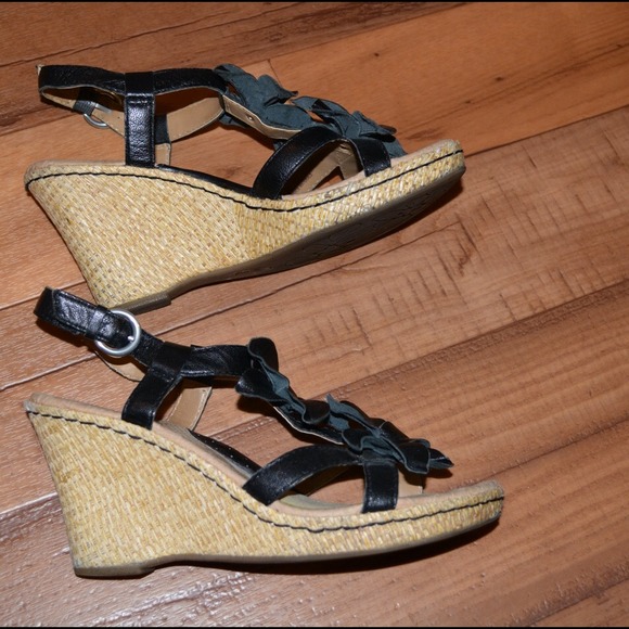 B.O.C. Wedge sandals