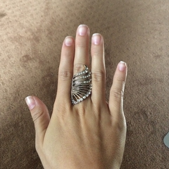 Winged Ring