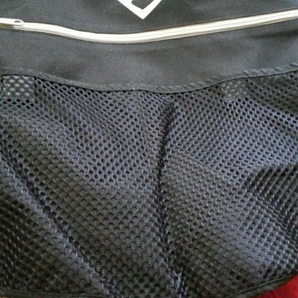 Custom made Superman backpack - Picture 3 of 4