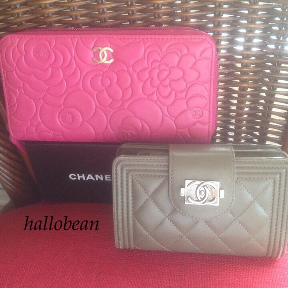 Chanel Wallet & Card Case/Card Holder Collection - Picture 3 of 4