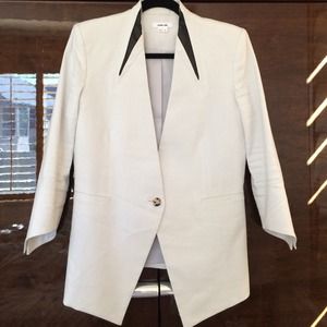 Helmut Lang Jackets & Coats - ⚡️Host Pick ⚡️Helmut Lang Blazer Helmut Lang Jackets & Coats - ⚡️Host Pick ⚡️Helmut Lang Blazer