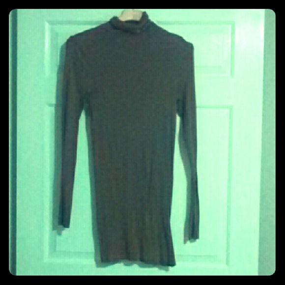Moving to Hawaii, must sell! Turtleneck dress