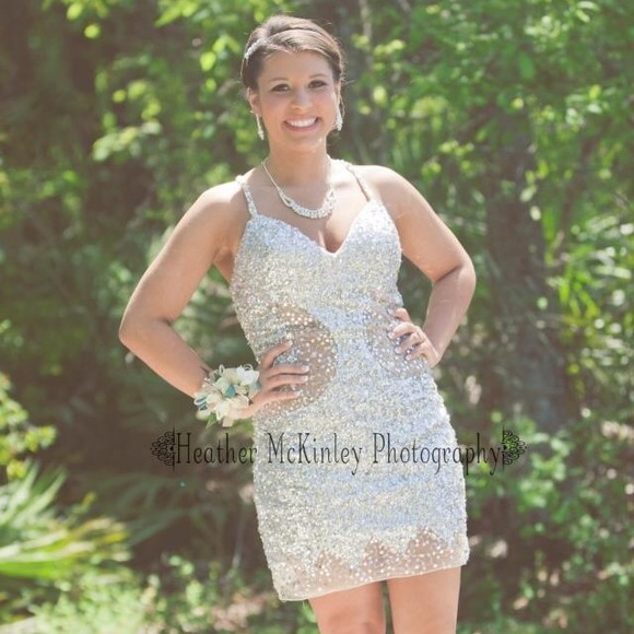 Dave & Johnny size 3/4 formal dress.