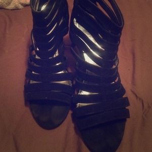 Caged Gladiator Sandal Heel **hold**