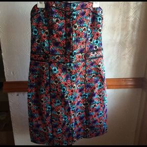 Floral design strapless dress