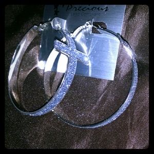 Ear rings