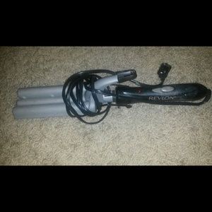 3 barrel Waver by revlon