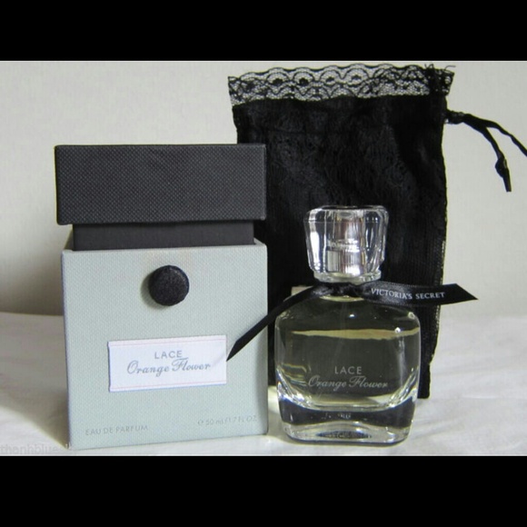 LOOKING FOR : VS LACE ORANGE FLOWER PERFUME