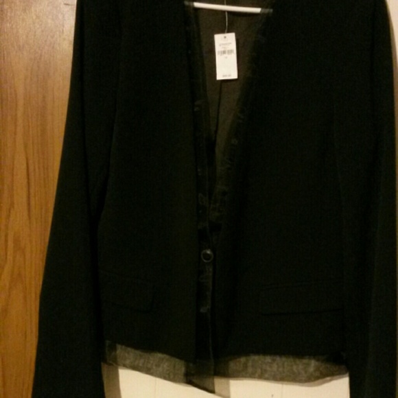Blazer - Picture 3 of 4