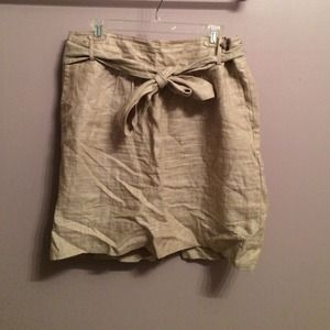 Banana Republic tan linen skirt with belt