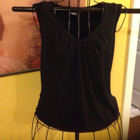 Elegant tank top - Picture 1 of 4