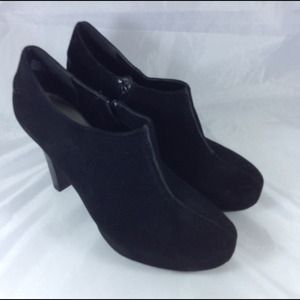 "REDUCED" MeToo Booties