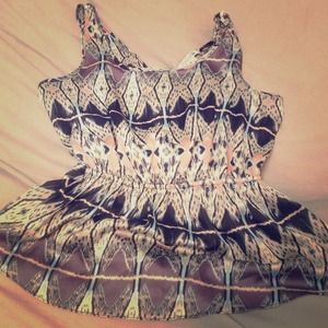 Multicolored cinch waist silky tank