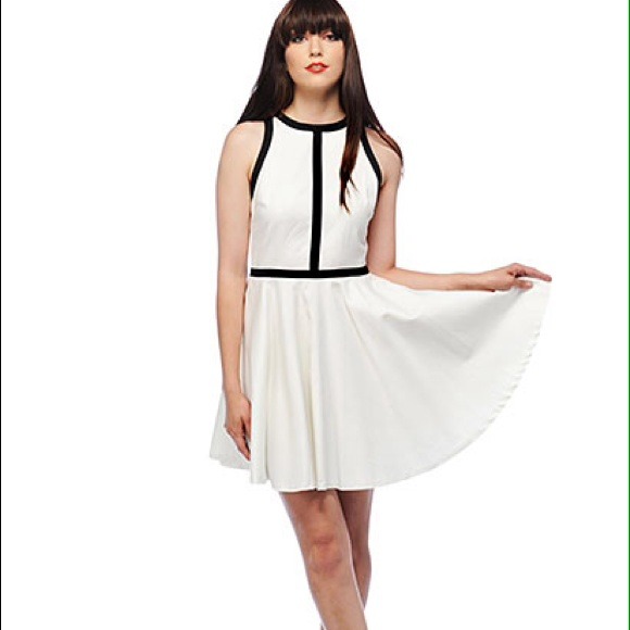 BB Dakota Dress