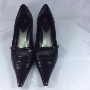 "REDUCED" Black Leather Pumps