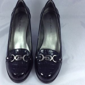 "REDUCED" Black Patent Leather Pumps