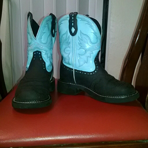 Justin boots, light blue and black