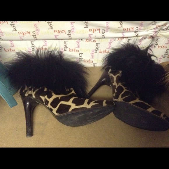 dolce and Gabbana pony fur and fox ankle boot sz39 - Picture 4 of 4