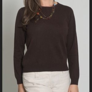 Cashmere crew neck sweater