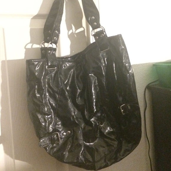 BLACK FAKE LEATHER BAG