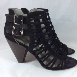 Vince Camuto Black Sandals