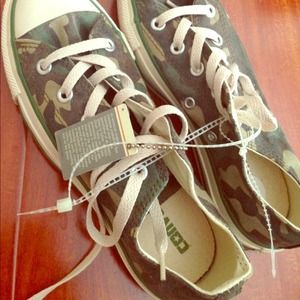 New converse shoes!
