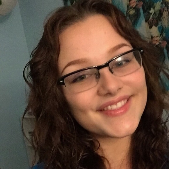 🎉🌟🌺Hello Posh Family🎶❤️✌️😄 - Picture 2 of 4