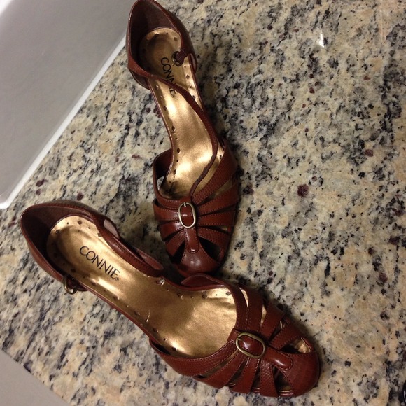 Camel ankle strap shoes