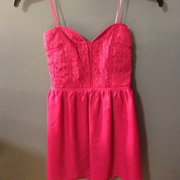 Pink Strapless Dress 💕