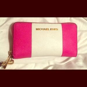 MICHAEL KORS wallet