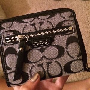 Coach wallet