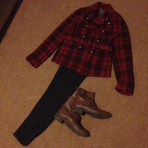 SOLD 🚫Plaid Pea Coat w/ Belt