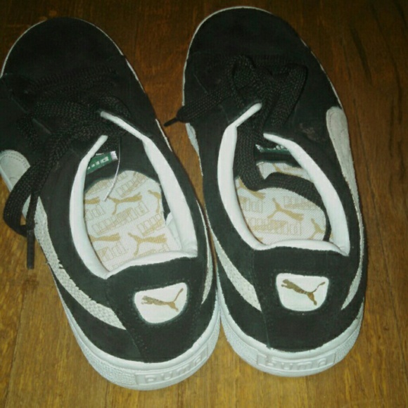 Shoes - Picture 3 of 3