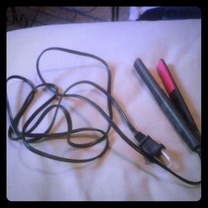 💄Mini Straightener💄