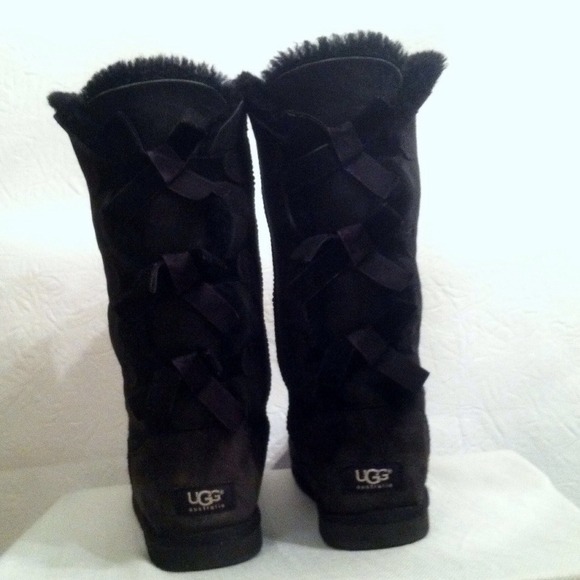 SOLD - Picture 3 of 4