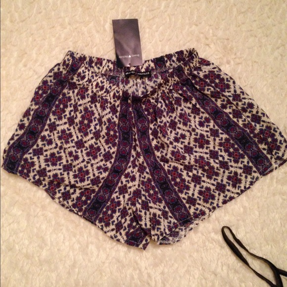 Brandy Melville Remi shorts