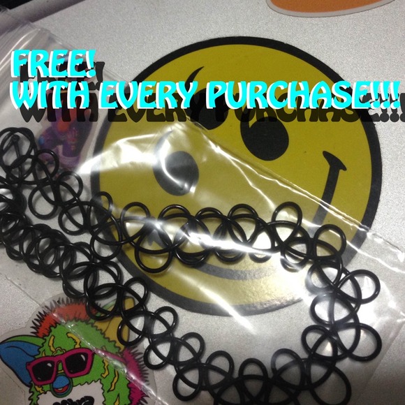 West side🍁T - Picture 2 of 2