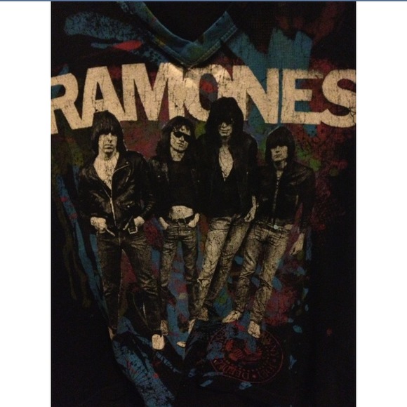 Ramones Band T Shirt👌 - Picture 3 of 3