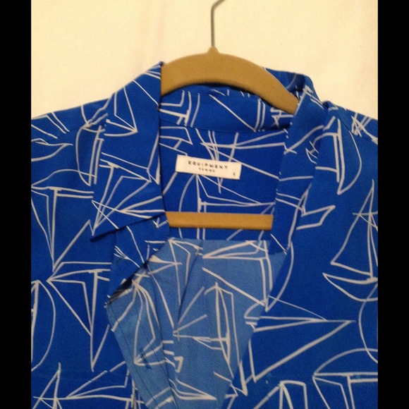 Equipment by Fred Siegel top button down top