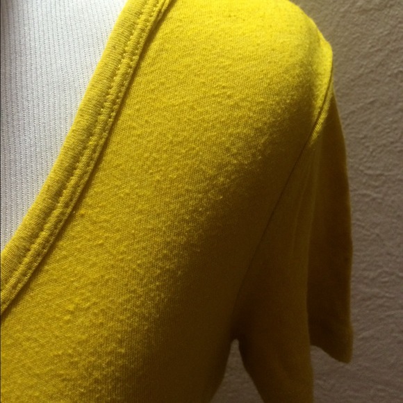 GAP Basic Top - Picture 4 of 4