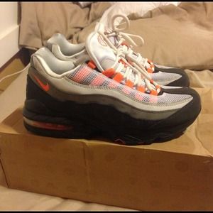 Nike Air max 95's kids size 5.5y