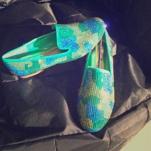 FINAL MARKDOWN BNIB Alba Flats