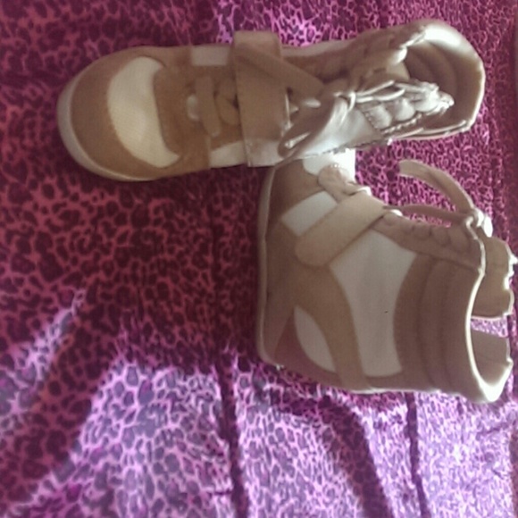 Sneaker wedges - Picture 1 of 4