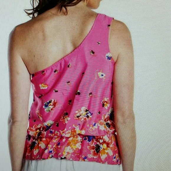 One Shoulder Floral Top - Picture 2 of 2