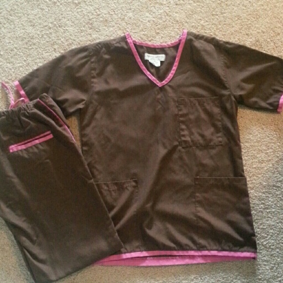 Scrub Sets