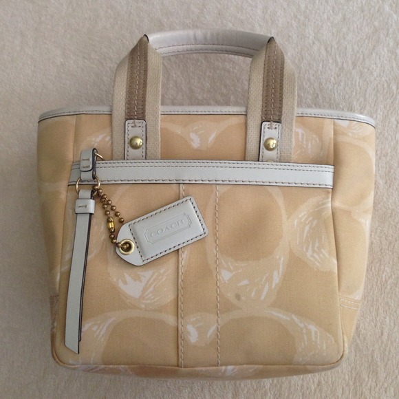 Mini Coach Tote - Picture 2 of 4